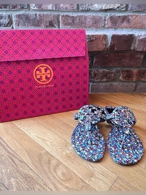Tory Burch Linosa Red & Blue Combo Printed Naplak Patent Leather Miller Sandals